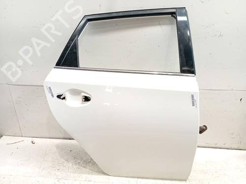 Dør højre bagtil Dør højre bagtil TOYOTA AURIS (_E15_) 1.8 Hybrid (ZWE150_, ZWE150R) (136 hp) 37465073 37465073