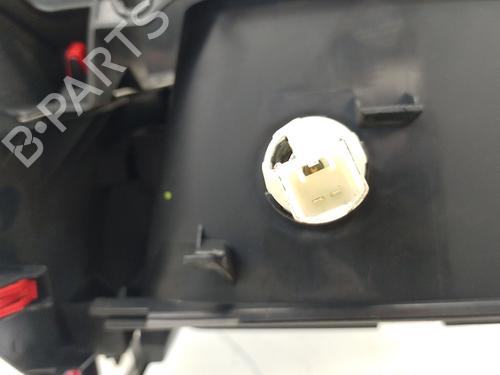 Middle console TOYOTA YARIS (_P21_, _PA1_, _PH1_) 1.5 (MXPA11) | BP34287667I22 - Image 6