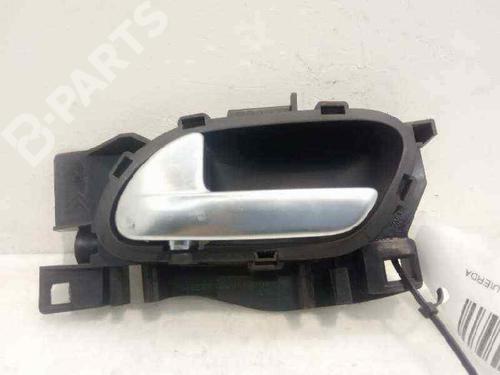 Used Front left interior door handle Front left interior door handle PEUGEOT 208 I (CA_, CC_) 1.6 HDi (94 hp) 4679862 4679862