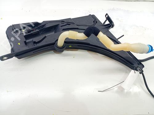Used Windscreen washer tank Windscreen washer tank ALFA ROMEO GIULIA (952_) 2.2 D Q4 (952AFA45M) (180 hp) 40506677 40506677