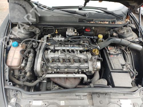 Motore ALFA ROMEO GT (937_) 1.9 JTD (937CXN1B) (150 hp) 32326053