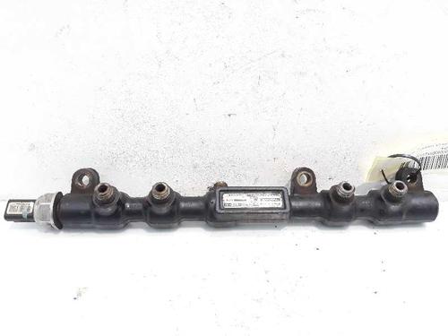 Used Injection rail FORD MONDEO III Saloon (B4Y) [2000-2007]  4649030