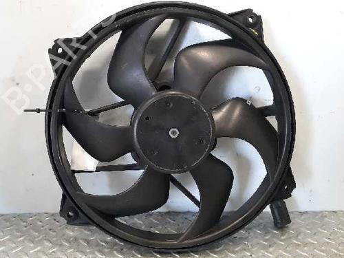 Used Radiator fan PEUGEOT 307 Break (3E) [2002-2009]  5602579
