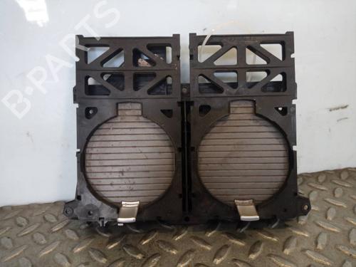 Used Cup/Object holder Cup/Object holder BMW 7 (E65, E66, E67) 730 d (218 hp) 14226325 14226325