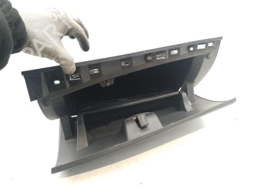 Glove box RENAULT MEGANE III Coupe (DZ0/1_) 1.6 16V (DZ0U, DZ1B, DZ1H) | BP24703529C95 