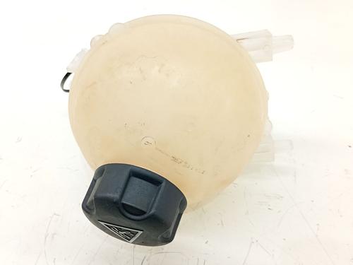 Used Expansion tank Expansion tank DS DS 5 (KF_) 1.6 THP 165 (KF5GZT) (165 hp) 40238063 40238063