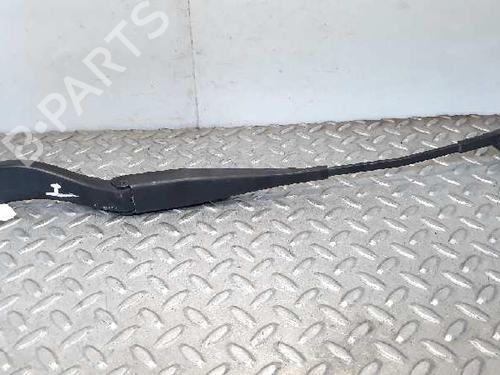 Used Front windshield wiper arm VOLVO S40 II (544) 2.0 D (136 hp) 7626307