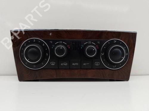 Used Climate control MERCEDES-BENZ C-CLASS (W203) C 270 CDI (203.016) (170 hp) 18100733