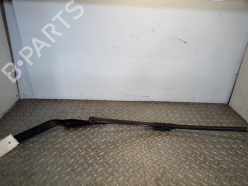 Used Front windshield wiper arm BMW X1 (E84) sDrive 18 d (143 hp) 12939481