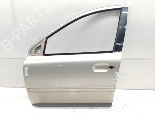 Used Left front door VOLVO XC90 I (275) D5 AWD (185 hp) 24110316