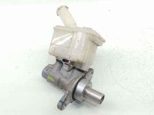 bomba-dos-travoes-nissan-note-e12-2012-32696371 main image