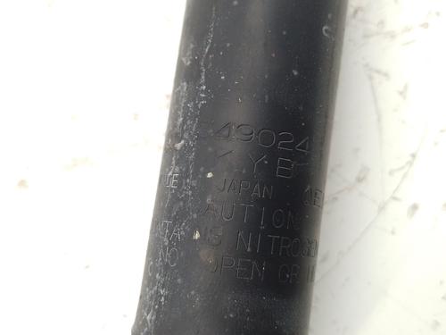 Left rear shock absorber TOYOTA RAV 4 III (_A3_) 2.2 D 4WD (ALA30_, ALA30R) | BP29446806M18 