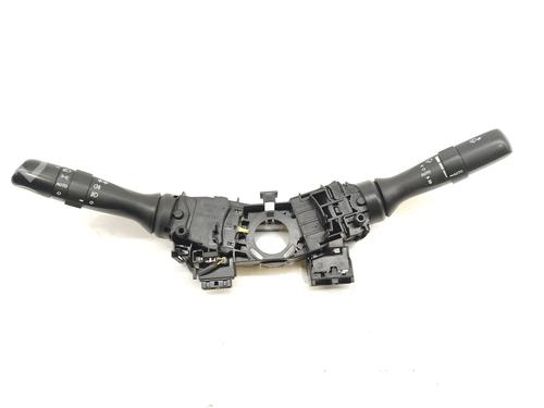 Used Switch TOYOTA AVENSIS Saloon (_T27_) [2008-2018]  24105657