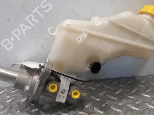 Used Brake master cylinder FIAT GRANDE PUNTO (199_) [2005-2025]  5622391