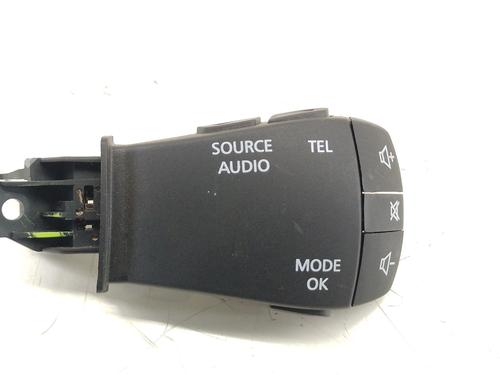 kombi-kontakt-stilkkontakt-renault-kadjar-ha_-hl_-2015-30296137 main image