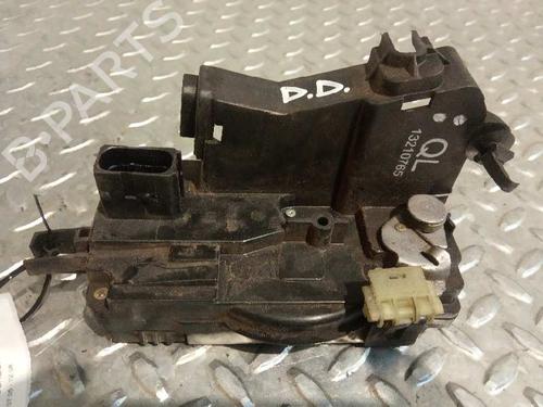 Højre fortil lås OPEL VECTRA C (Z02) [2002-2009]  5951930