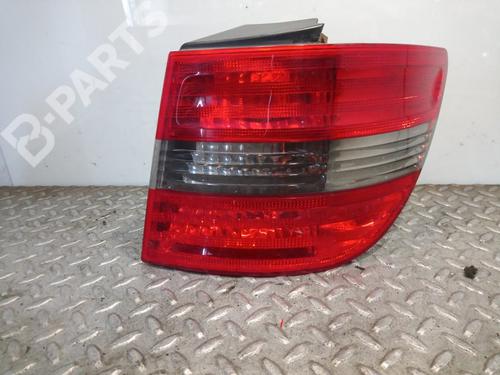 Used Right taillight Right taillight MERCEDES-BENZ B-CLASS Sports Tourer (W245) B 200 CDI (245.208) (140 hp) 10756921 10756921