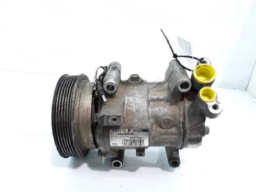 Used AC compressor RENAULT CLIO II (BB_, CB_) [1998-2016]  3883370