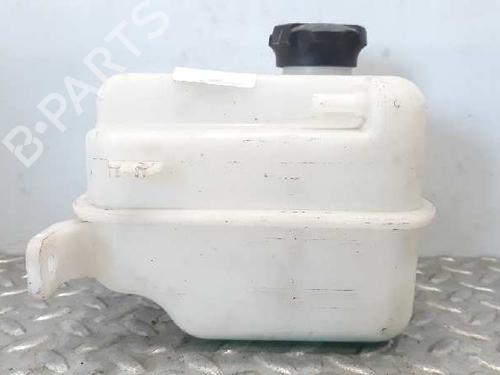 Used Expansion tank KIA SPORTAGE III (SL) 1.7 CRDi (116 hp) 3043324