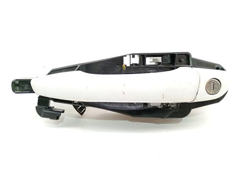 Used Front left exterior door handle Front left exterior door handle 36221598 36221598