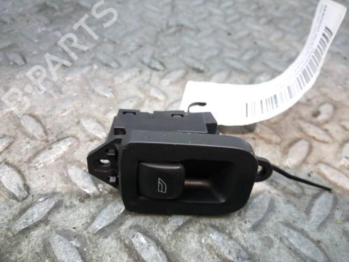 Right rear window switch VOLVO V60 I Cross Country (157) D5 (224 hp) 17671688