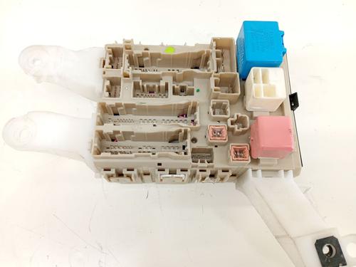 Used Fuse box Fuse box TOYOTA VERSO (_R2_) 1.6 D4-D (WAR20_) (112 hp) 36161268 36161268