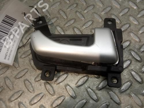 Used Front right interior door handle KIA SPORTAGE IV (QL, QLE) [2015-2022]  9105872