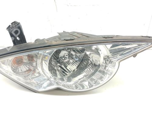 Used Right headlight SSANGYONG ACTYON I 2.0 Xdi (141 hp) 30876835