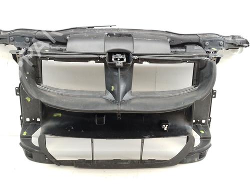 Frontplate/Frontkurv BMW 3 (E90) 320 i (150 hp) 26941859