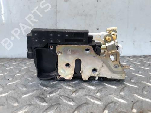 Used Front right lock CHEVROLET AVEO / KALOS Hatchback (T200) 1.4 16V (94 hp) 3064269