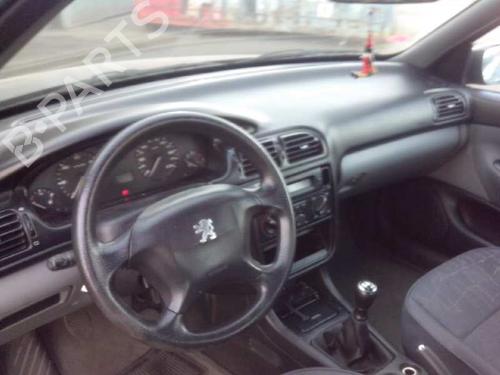 Control unit PEUGEOT 406 (8B)  | BP5986832M11 