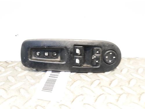 Used Left front window switch Left front window switch PEUGEOT 407 Coupe (6C_) 2.7 HDi (204 hp) 9431673 9431673
