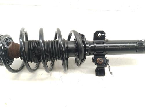 right-front-shock-absorber-ford-mondeo-iii-saloon-b4y-2000-2001-2002-2003-2004-2005-2006-2007-30452918 main image