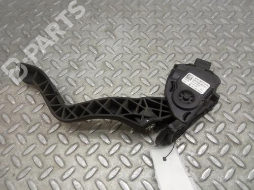 pedal-peugeot-207-wa_-wc_-16-16v-vti-9682805780-6pv00908351-2006-2007-2008-2009-2010-2011-2012-2013-2014-2015-9427944 main image