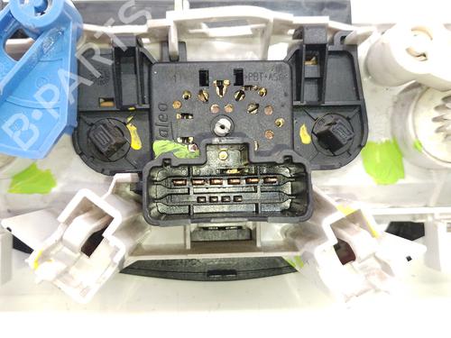 Climate control DACIA DUSTER (HS_) 1.6 16V LPG | BP33461221I5 - Image 3