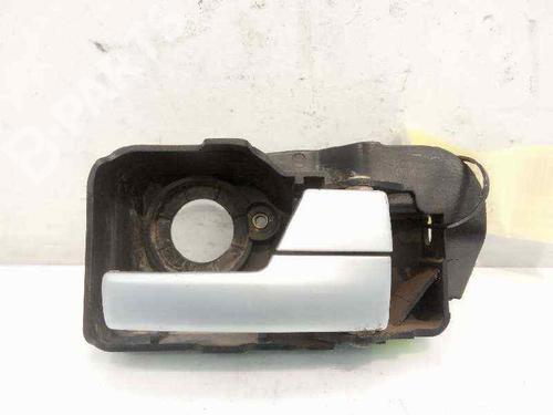 Used Rear right interior door handle Rear right interior door handle FORD MONDEO III (B5Y) 2.0 16V TDDi / TDCi (115 hp) 4563777 4563777