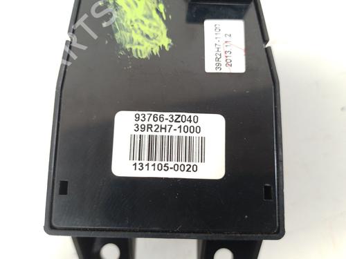 Electric handbrake HYUNDAI i40 I CW (VF) 1.7 CRDi | BP29255137E5 