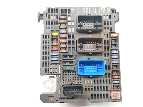 Used Fuse box Fuse box PEUGEOT 508 I (8D_) 2.0 HDi (140 hp) 40506780 40506780