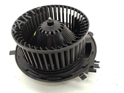 Heater blower motor VW PASSAT B8 (3G2, CB2) 1.4 TSI | BP32370381M62 - Image 2