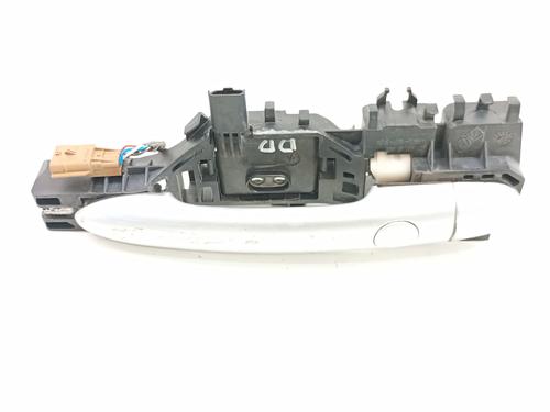 front-right-exterior-door-handle-renault-megane-ii-coupe-cabriolet-em01_-2003-2004-2005-2006-2007-2008-2009-2010-36236799 main image