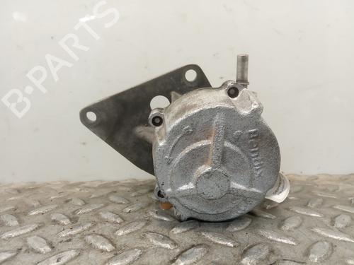 Used Vacuum pump PEUGEOT 406 (8B) 1.9 TD (94 hp) 8227051