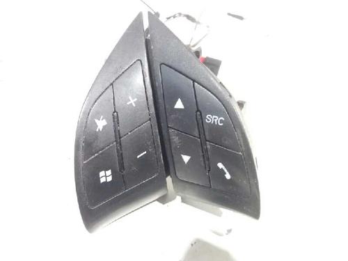 Used Steering wheel controls FIAT LINEA (323_, 110_) 1.3 D Multijet (323AXB11, 323AXB1A) (90 hp) 4705907