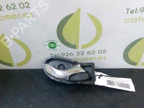 Used Front right interior door handle FORD FOCUS I Turnier (DNW) 1.8 Turbo DI / TDDi (90 hp) 3221473
