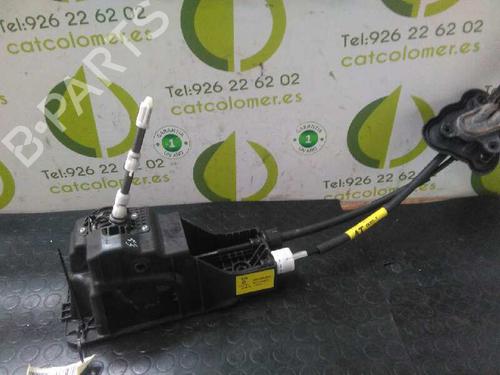 Used Gear lever RENAULT MEGANE III Hatchback (BZ0/1_, B3_) [2008-2025]  7432641