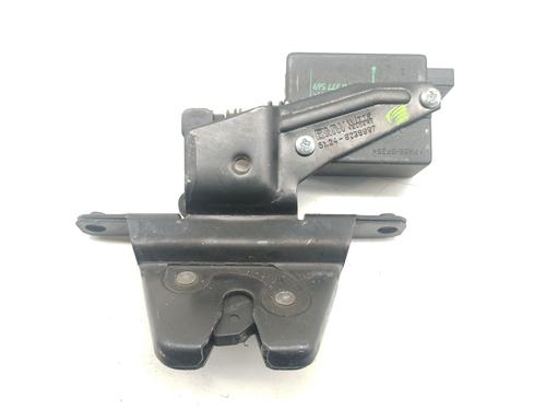 Used Tailgate lock BMW 5 (E39) 530 d (184 hp) 30135646