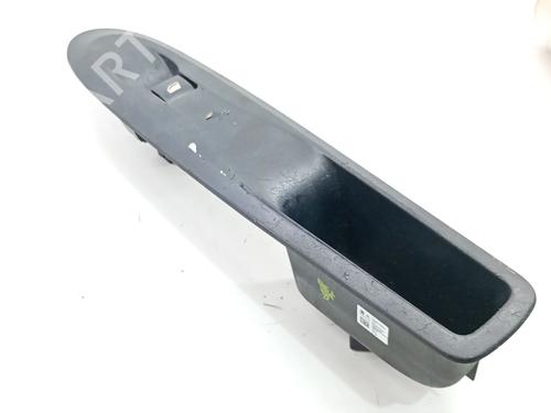 Used Right front window switch Right front window switch 39589226 39589226