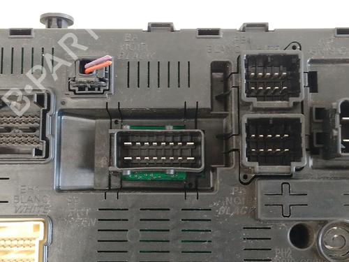 Fuse box CITROËN C5 III (RD_) 2.0 HDi 165 (RDRHHA, RDRHH8) | BP29371609E1 