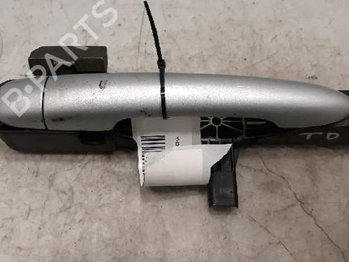 Rear right exterior door handle RENAULT LAGUNA II (BG0/1_) 2.0 16V (BG00, BG0K, BG0P, BG0W) (135 hp) 5270199