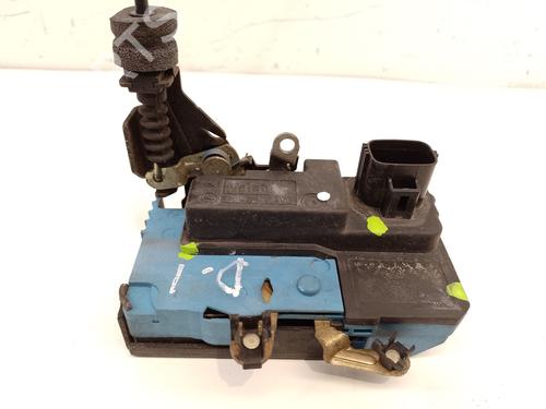 Front left lock VOLVO XC90 I (275)  | BP24106040C98 