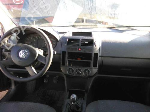 Left front steering knuckle VW POLO (9N_, 9A_) 1.4 TDI | BP9621569M25 